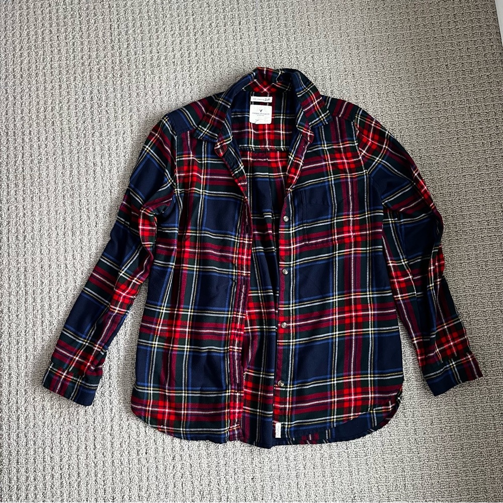 American Eagle Boyfriend Fit Plaid Long Sleeve